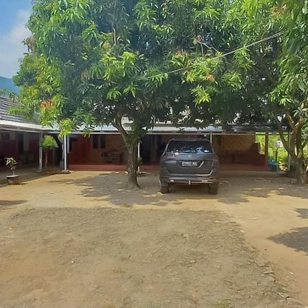 Aa Bungsu Syariah Balekambang Ciletuh Sukabumi Redpartner Hotel Cilowa Buitenkant foto